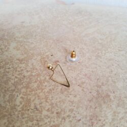 Ann Wylie Toal single earring s g $10
