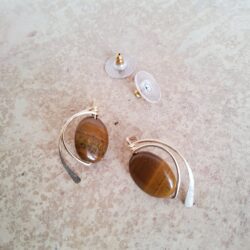 Ann Wylie Toal earrings s302 g i $32