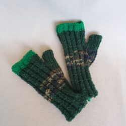 Judith Szabo adult fingerless gloves 1